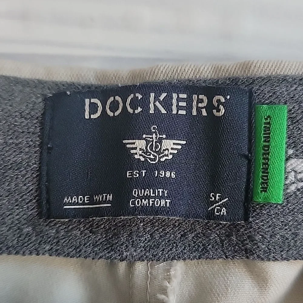 Dockers Coupe Classique Light Tan Chinos Mens Size 38